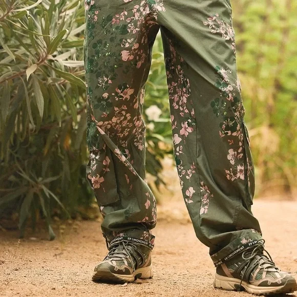 Free People Mesmerize Me Printed Pant - Picture 4 of 5